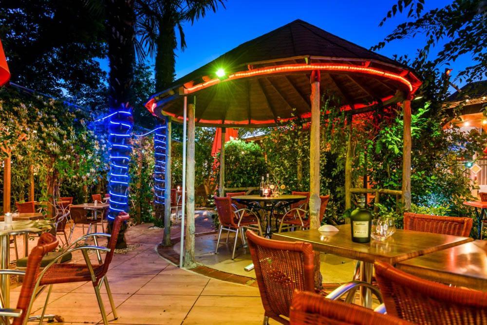 Atipyc Hotel Marssac-sur-Tarn Zewnętrze zdjęcie