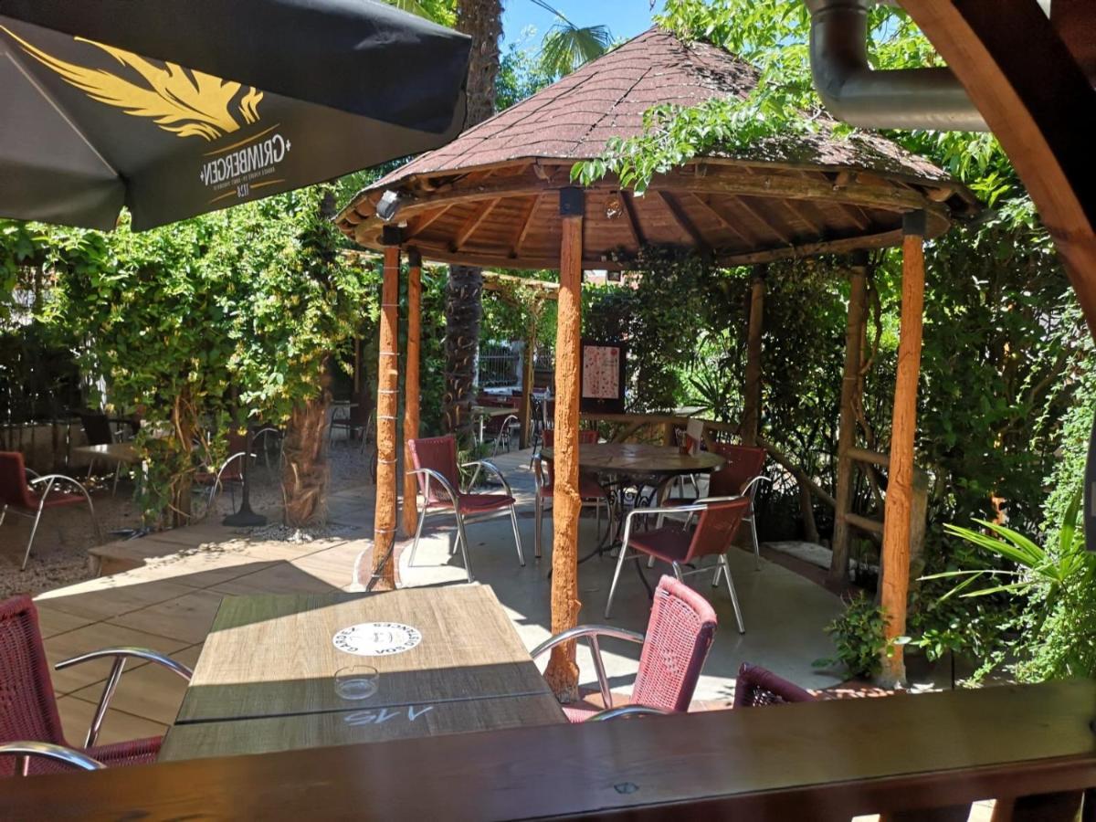 Atipyc Hotel Marssac-sur-Tarn Zewnętrze zdjęcie